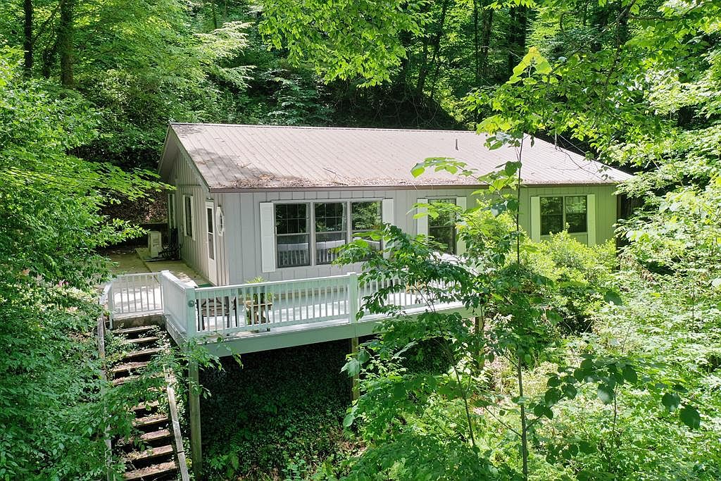 855 Nantahala Shrs, Topton, NC 28781 Zillow