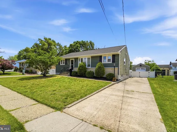 732 W 3rd Ave, Runnemede, NJ 08078