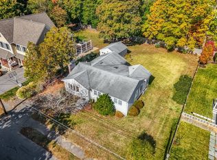 265 Elsinore St, Concord, MA 01742