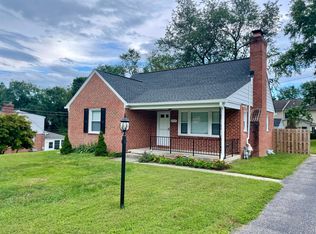 10105 Tipperary Rd, Parkville, MD 21234