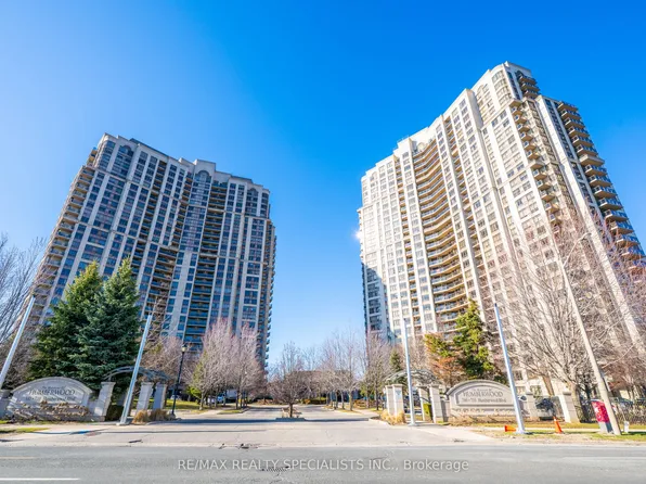 710 Humberwood Blvd #1404, Toronto, ON M9W 7J5