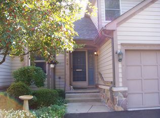 426 Oak Run Ct #1, Royal Oak, MI 48073