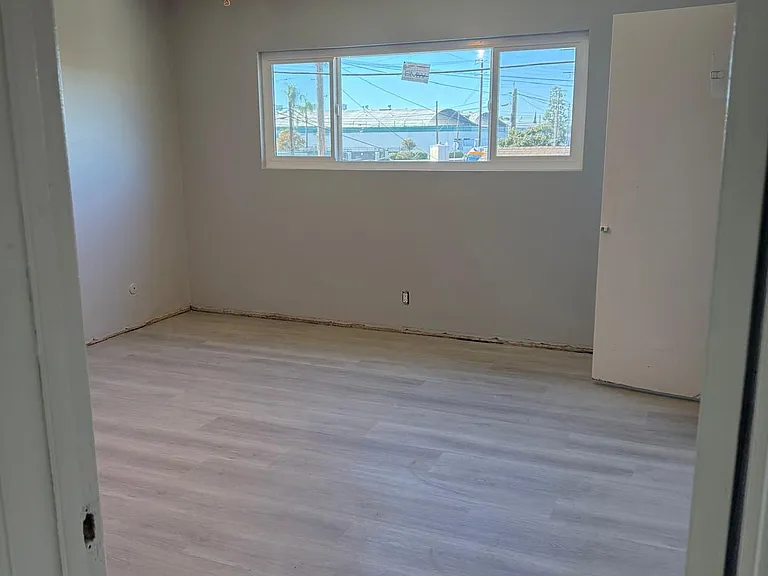 4335 Santa Ana St #1 — Photo 10