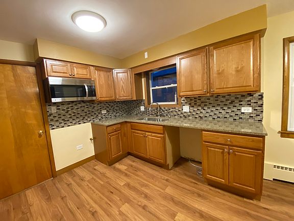 3rd image of 1929 Kenilworth Ave #2