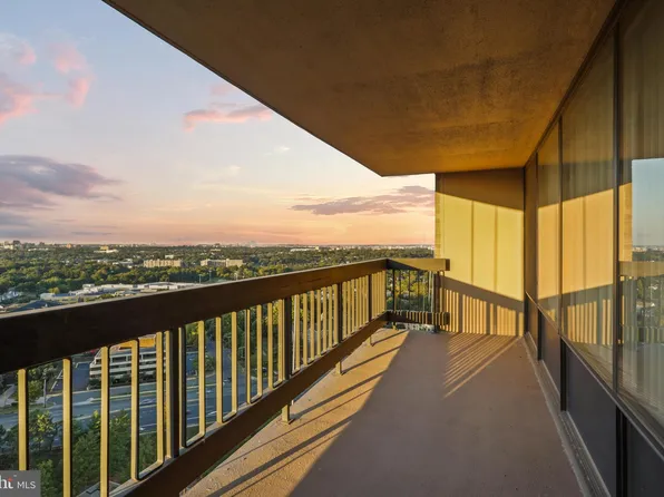 3705 S George Mason Dr APT 2202S, Falls Church, VA 22041
