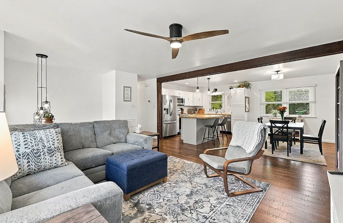 3 bed, 1672 sqft, $2,980 — Photo 4