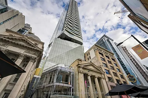 197 Yonge St #1207 Photo 1