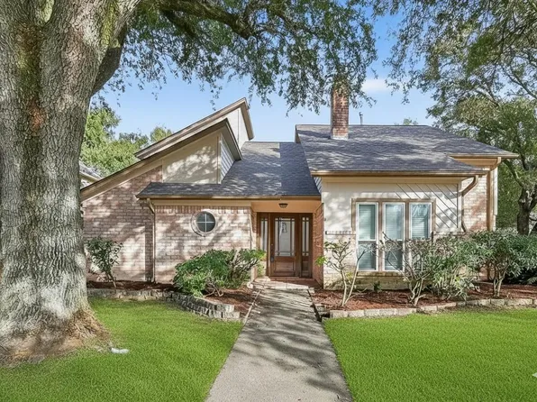 14902 Bacons Castle Ln, Houston, TX 77084