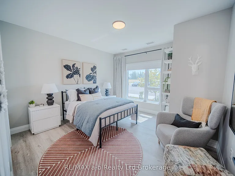 14 Harvest Ave #809 — Photo 7