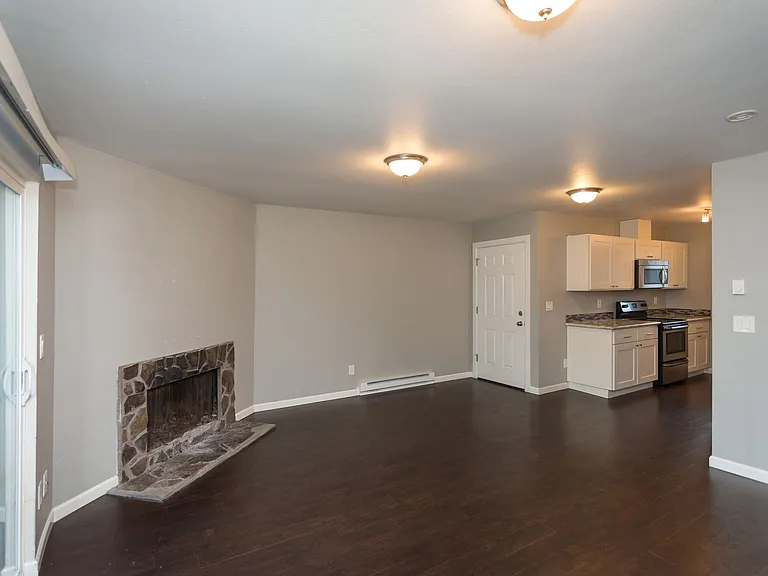 12225 SW Longhorn Ln — Photo 1