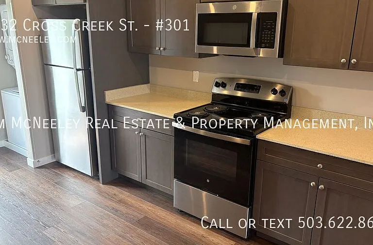 2332 Cross Creek St #301 — Photo 5