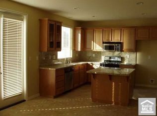 4284 Windspring Cir, Corona, CA 92883
