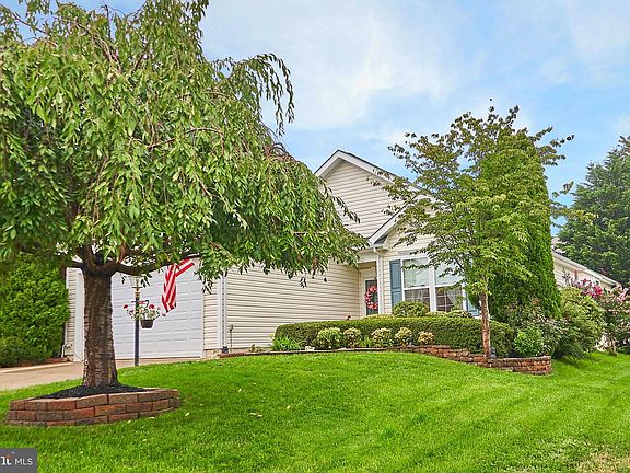 2nd image of 17272 Four Seasons Dr