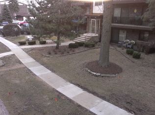 14031 Gail Ln #232, Crestwood, IL 60418