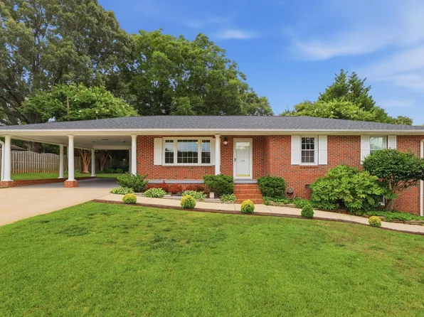 103 Elizabeth Dr, Piedmont, SC 29673