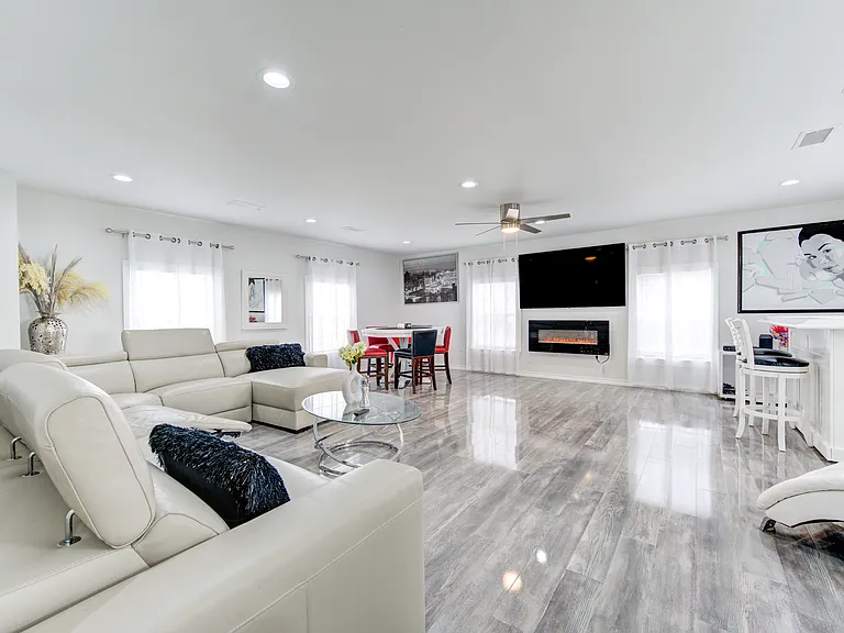 3140 Webster St — Photo 35