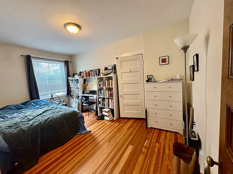 16 Kenwood St #1 — Photo 8
