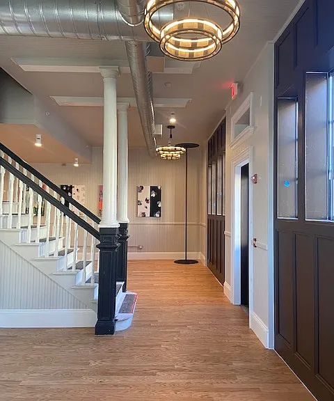 Moran Square Apartments — Photo 5