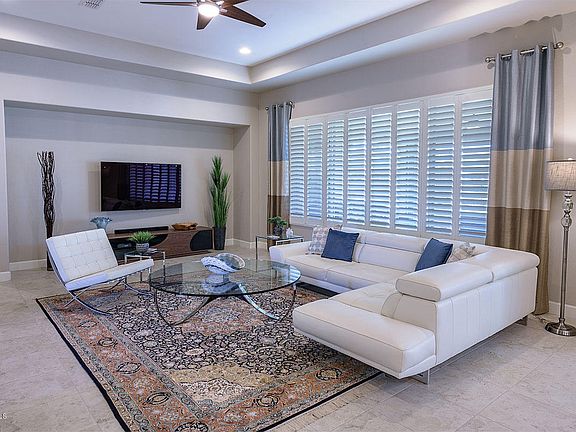 4th image of 16702 W Alvarado Dr