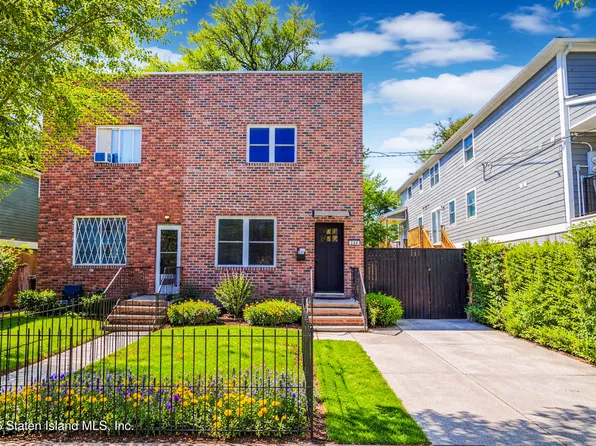 224 Wiman Ave, Staten Island, NY 10308