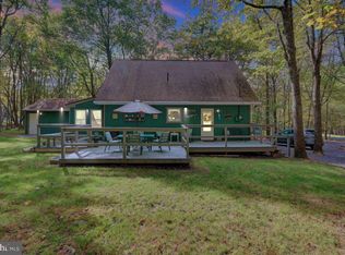 106 Burnshaw Ln, Albrightsville, PA 18210