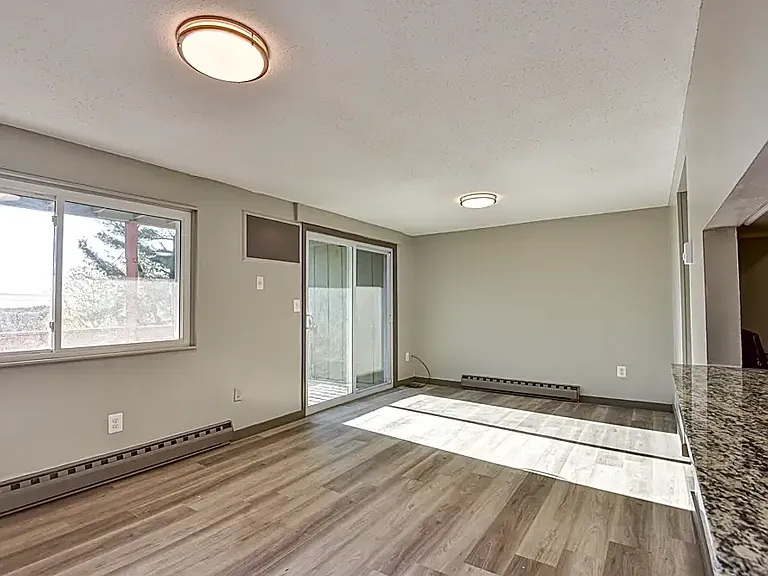 263 Kensington Ave #25 — Photo 10