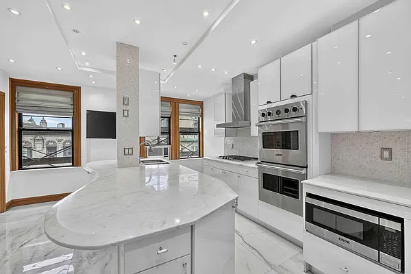 Kitchen, photo 2