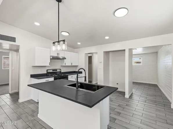 827 E Lester St, Tucson, AZ 85719