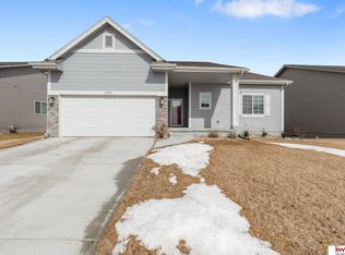 11010 Sheffield St, Omaha, NE 68142