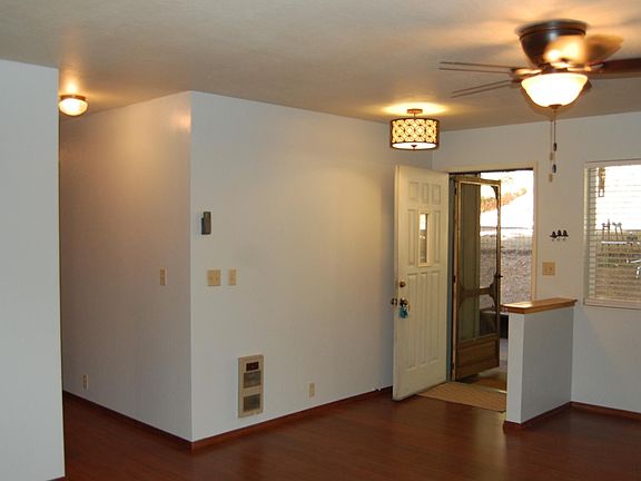 5th image of 24238 Oxbow Ln N