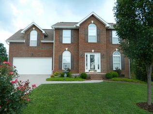 2015 Mosaic Ln, Knoxville, TN 37924