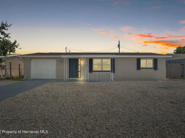 1522 Alert St, Holiday, FL 34690