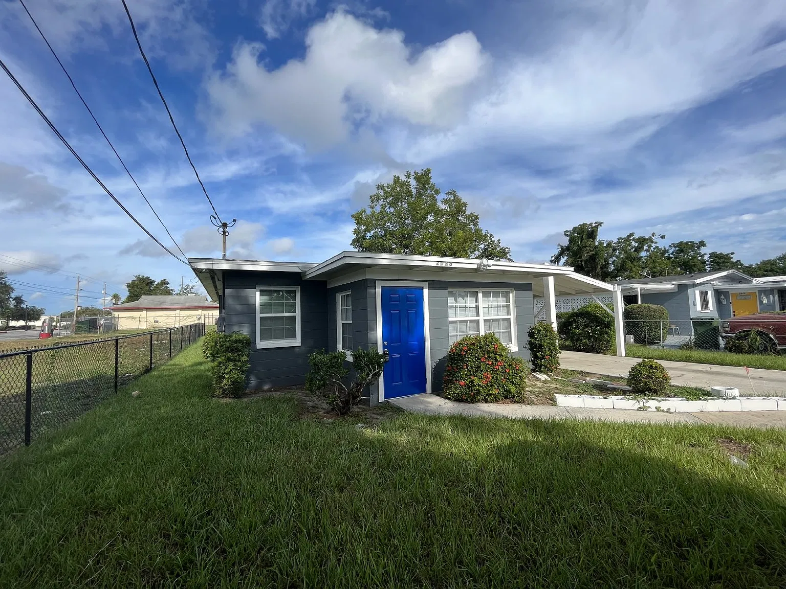 2 bed, 1.0 bath, $1,500 — Photo 3