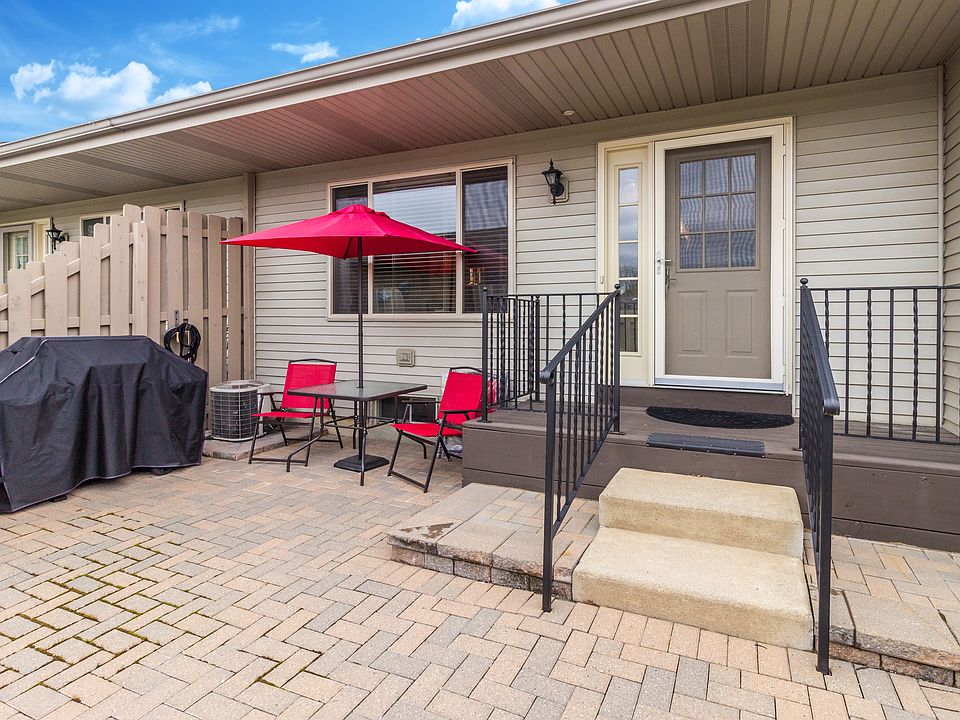 1st image of 62290 Arlington Cir Unit 6