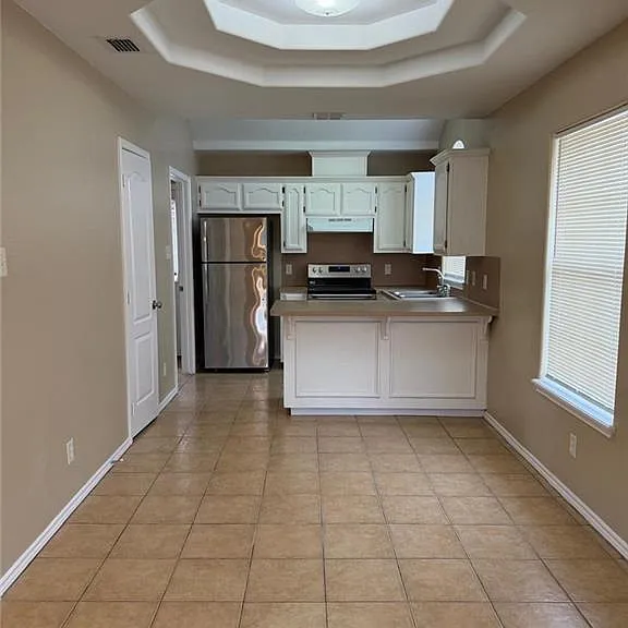 619 La Mancha Dr #1 — Photo 4