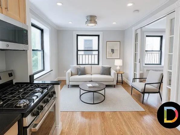 233 East 29th Street image 1 of 3