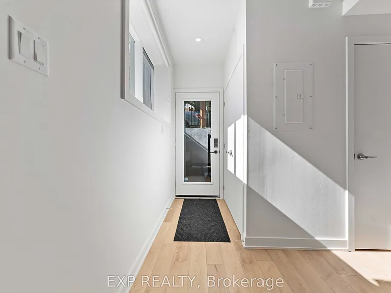 844 Connaught Ave — Photo 3