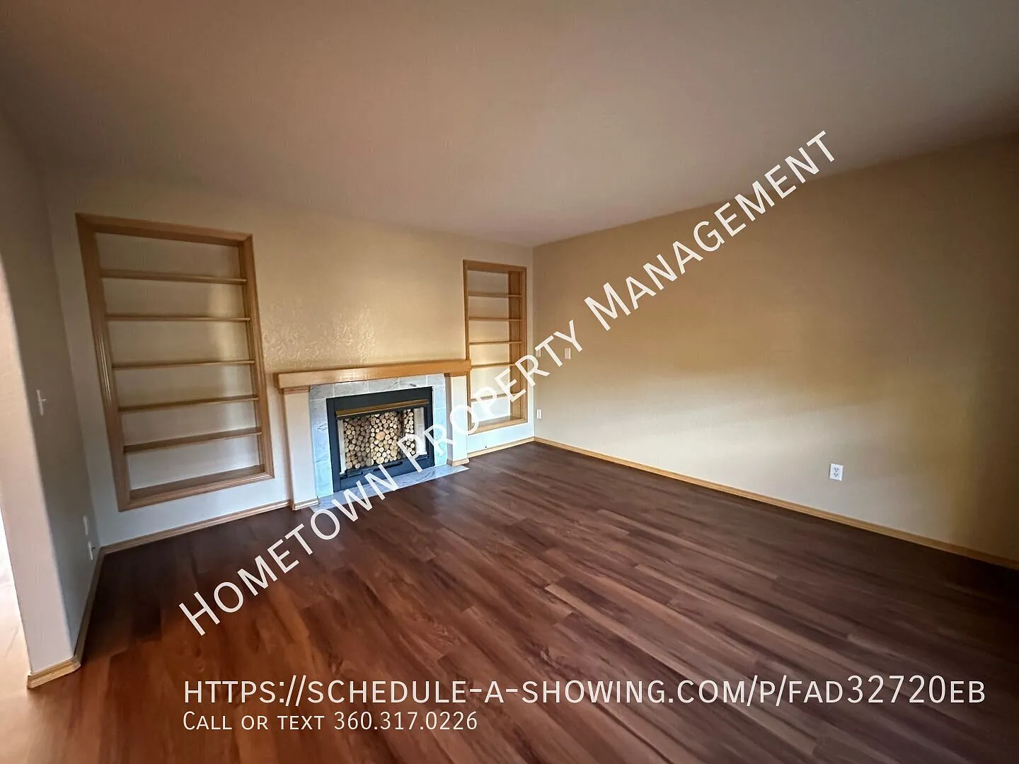 Beautiful 3 Bedroom + Bonus Room in Lacey! Available Now! — Photo 4