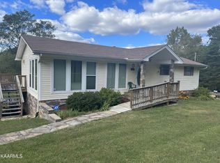 5303 Carter Rd, Knoxville, TN 37918