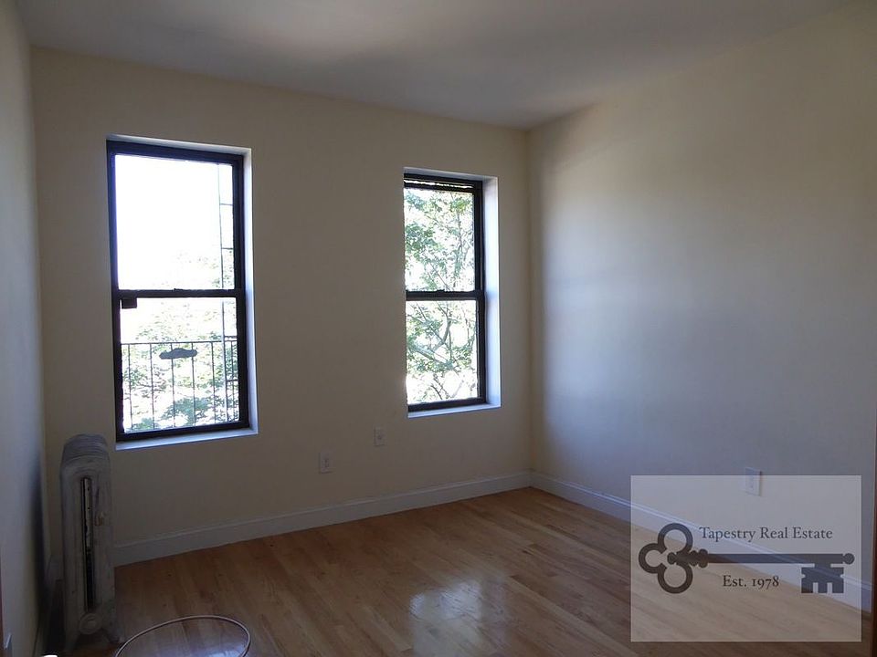 1st image of 4157 75th St APT 1D