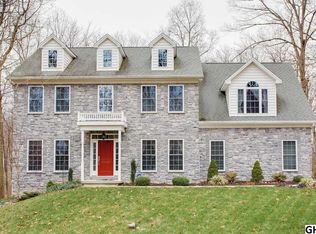 1790 White Oak Cir, Dauphin, PA 17018