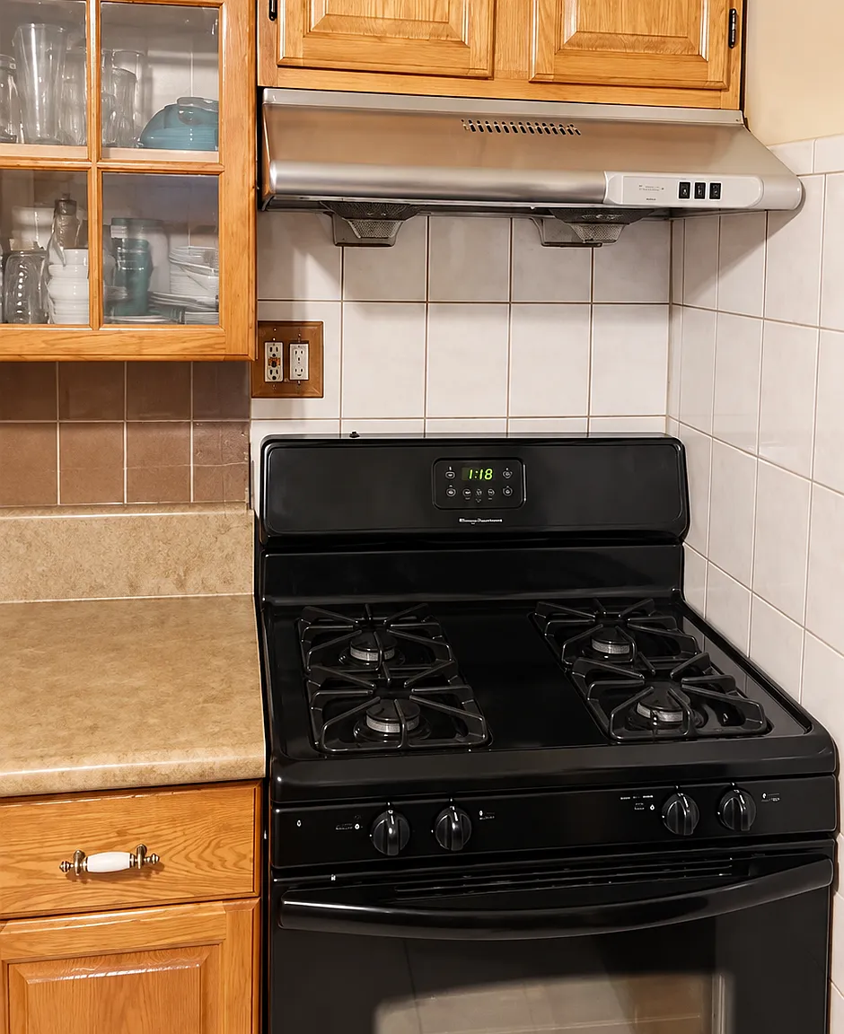 2 bed, 1000 sqft, $2,950 — Photo 2