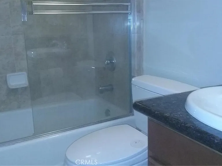 128 E Broadway #128I — Photo 2