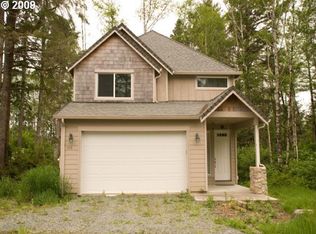 515 Cedar Creek Cir, Rockaway Beach, OR