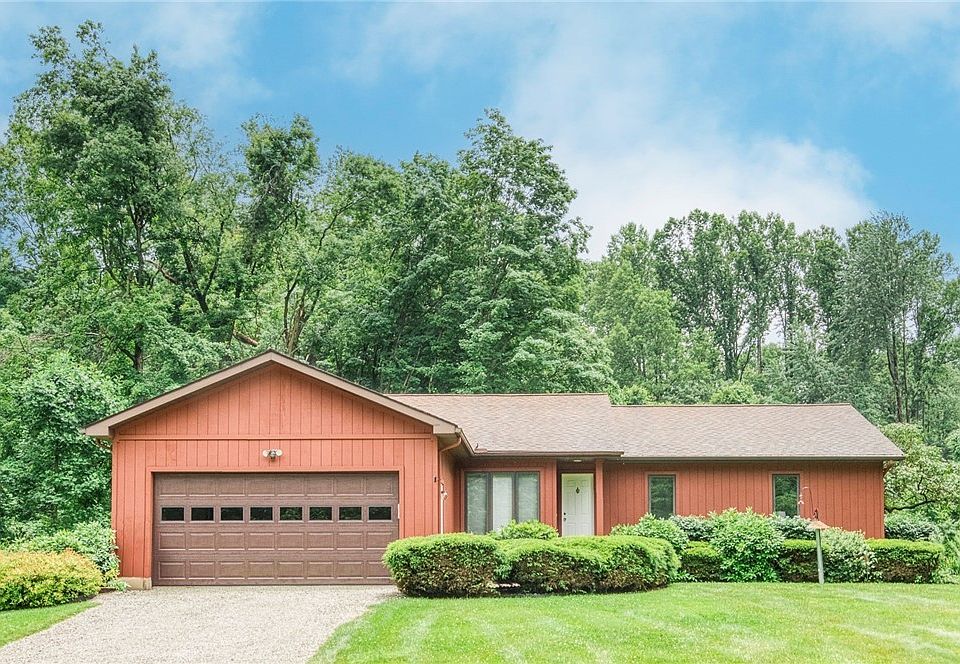 1st image of 15747 Park View Dr