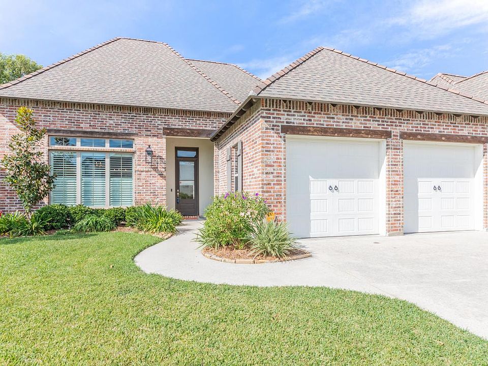 1st image of 315 Ardenwood Dr