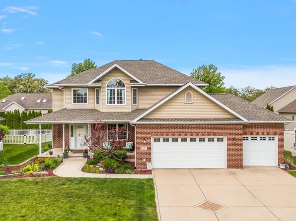 12552 Pennsylvania Pl, Crown Point, IN 46307