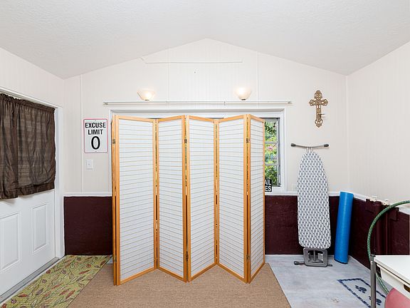 5th image of 12375 SE 135th Ct