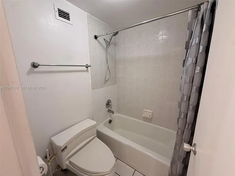 100 Lincoln Rd #1025 — Photo 16
