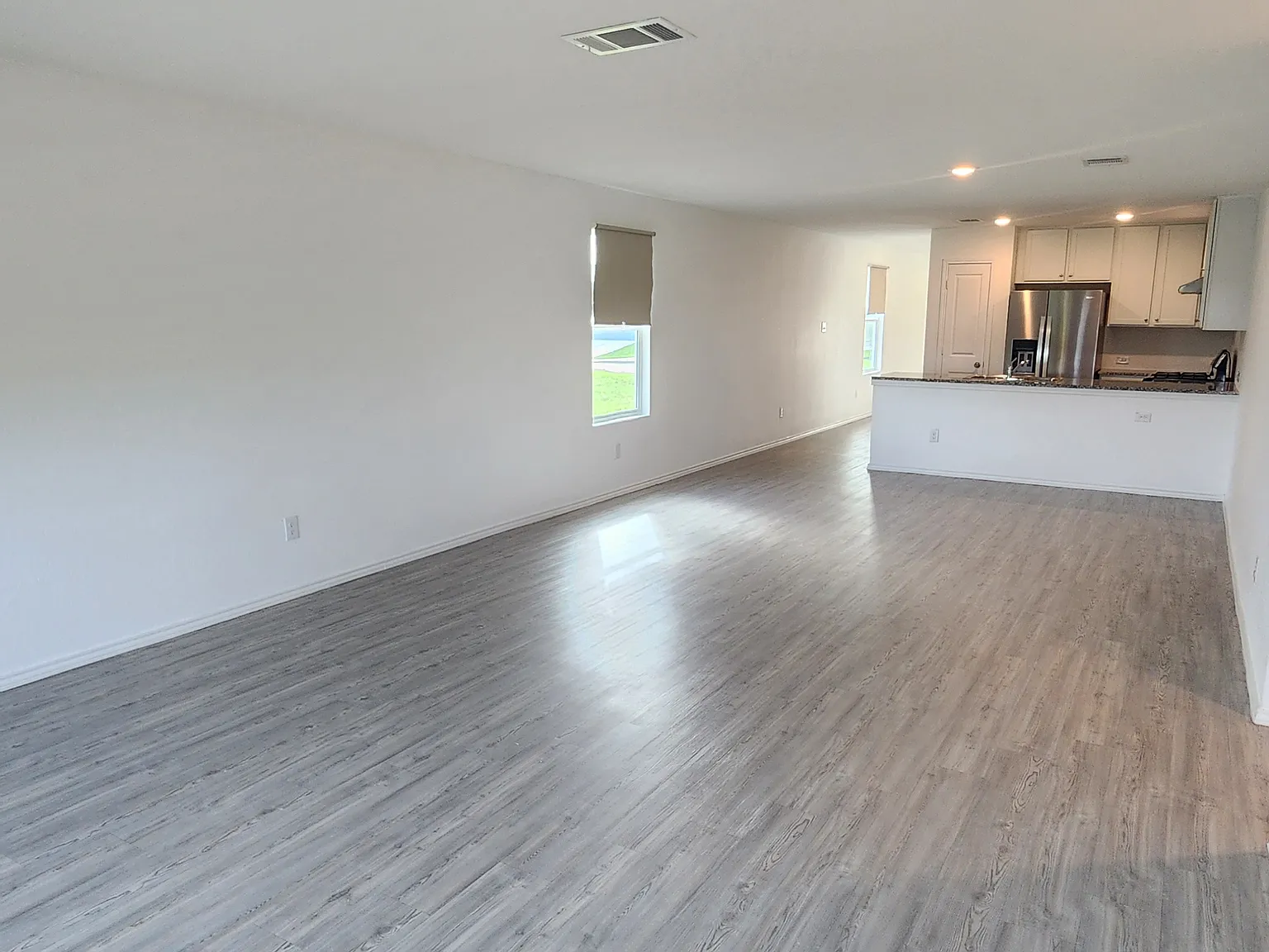4 bed, 1627 sqft, $1,650 — Photo 4